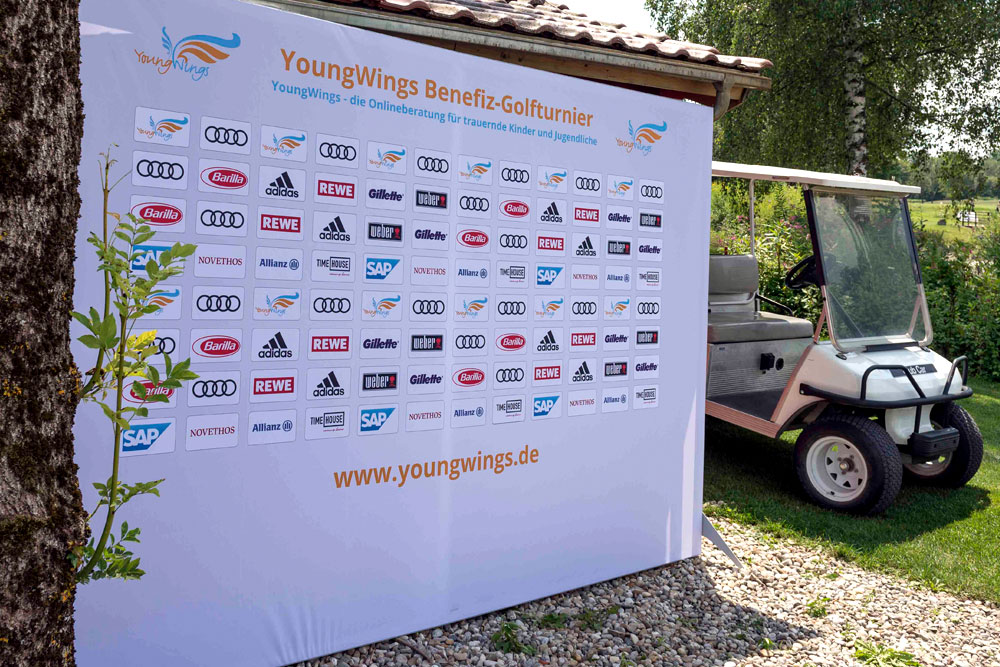 Nicolaidis YoungWings Golfturnier 2018 Sponsorenwand